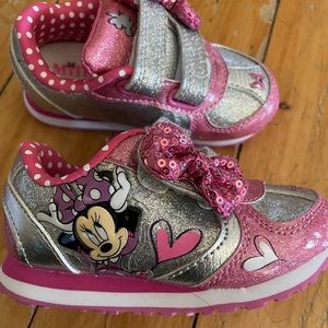 Minnie Mouse sneakers with lights